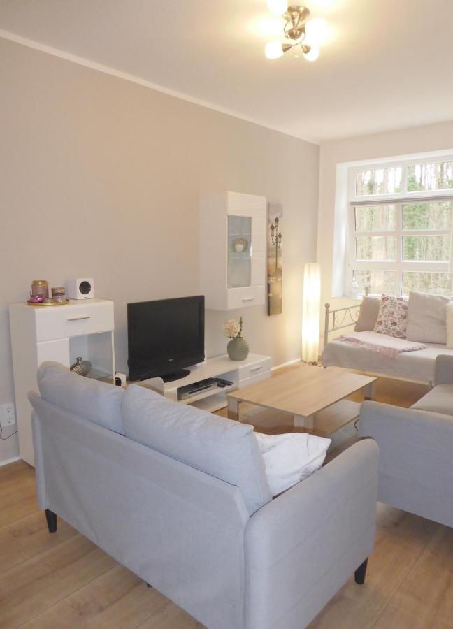 App. Weisses Haus Apartment โฮเฮิน นอเอนดอร์ฟ ภายนอก รูปภาพ